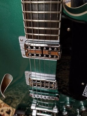 Gretsch G5620T  (TV Jones×2発) hq720.jpg?sqp=-